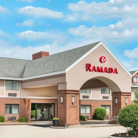 Ramada By Wyndham Vandalia Exterior foto